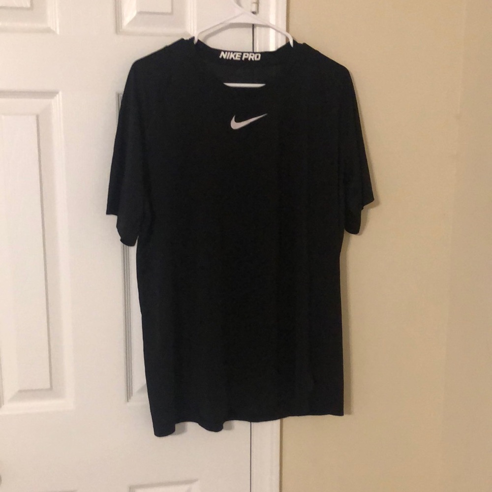 Nike pro Dro-fit shirt